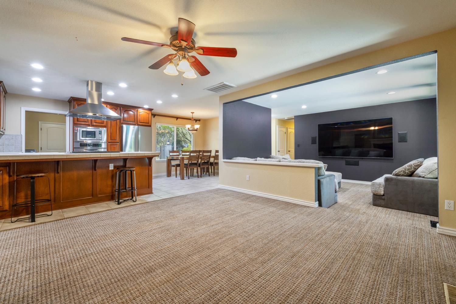 3305 Appaloosa Ct, Modesto, CA 95356