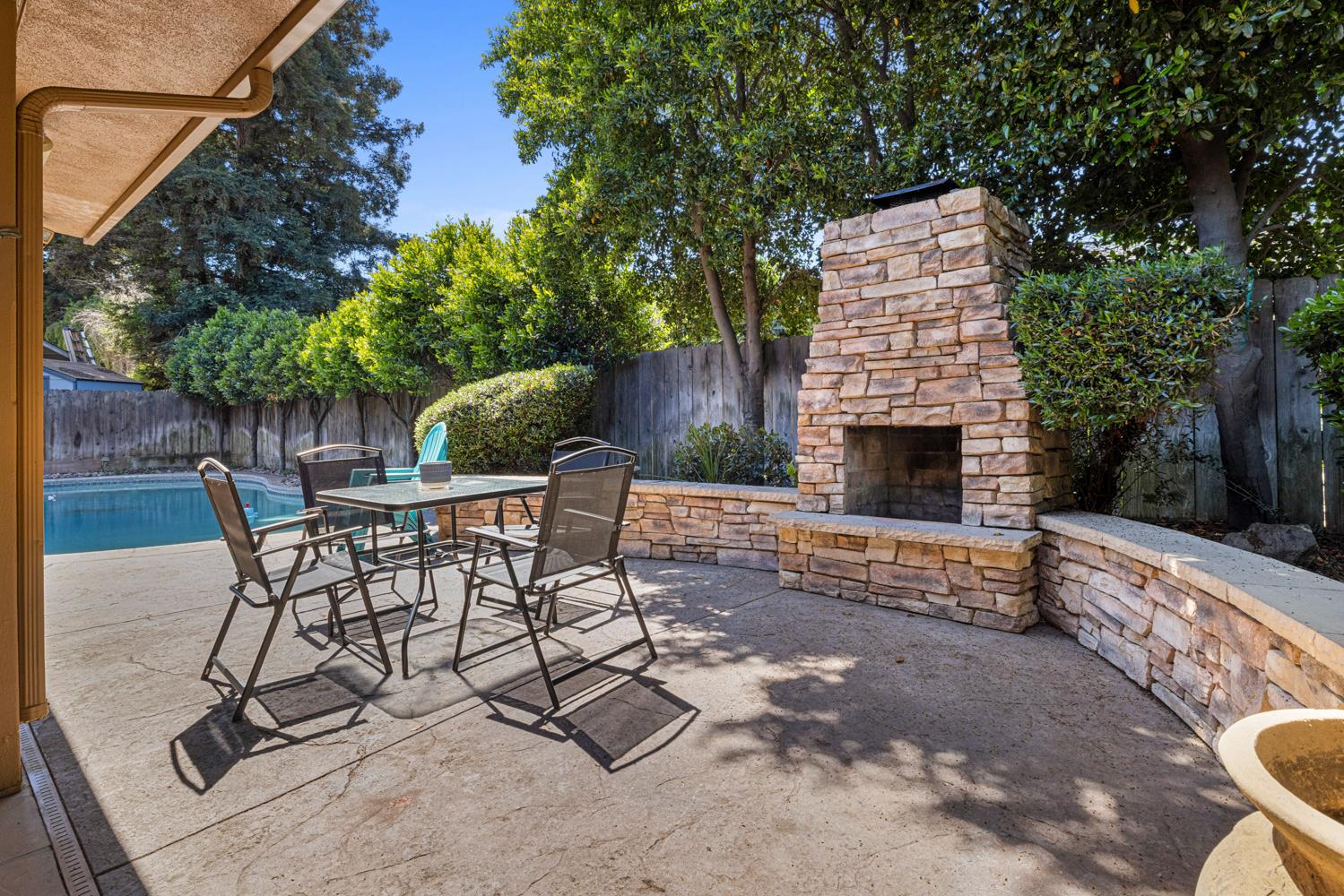 3305 Appaloosa Ct, Modesto, CA 95356