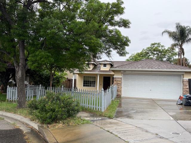 2815 Crescent Moon Ct, Ceres, CA 95307