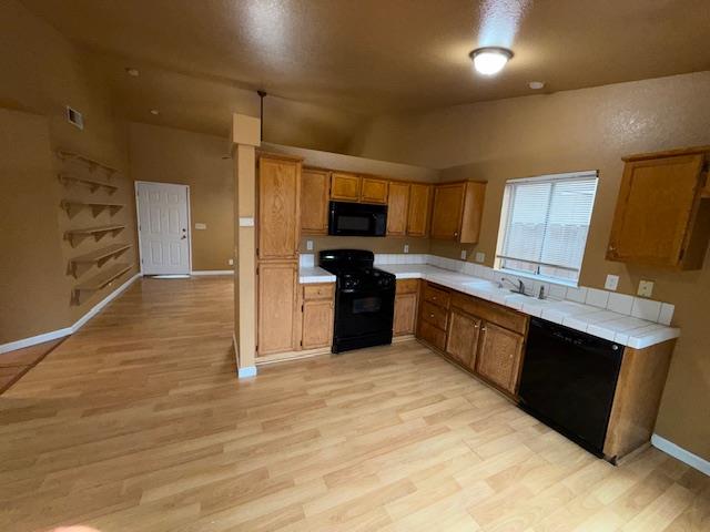 2815 Crescent Moon Ct, Ceres, CA 95307