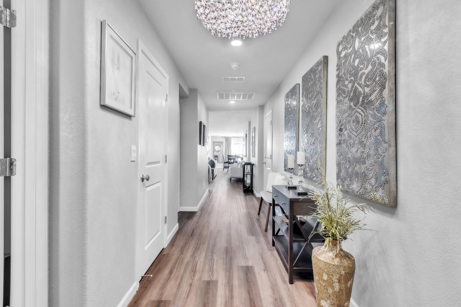 6203 Panda Way, Riverbank, CA 95367