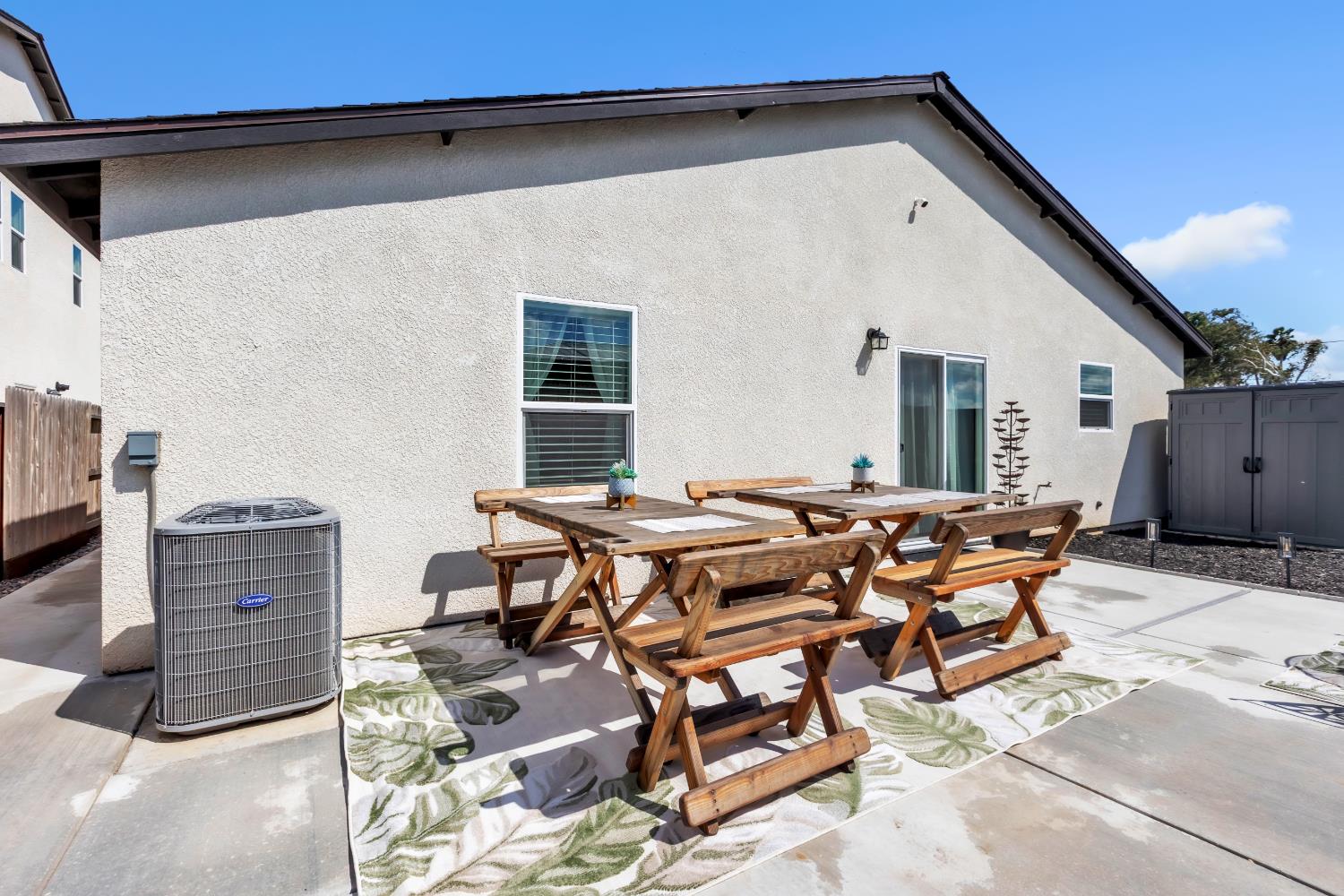 6203 Panda Way, Riverbank, CA 95367