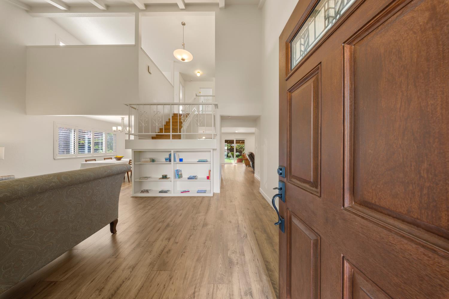 1325 Forest Dr, Turlock, CA 95380