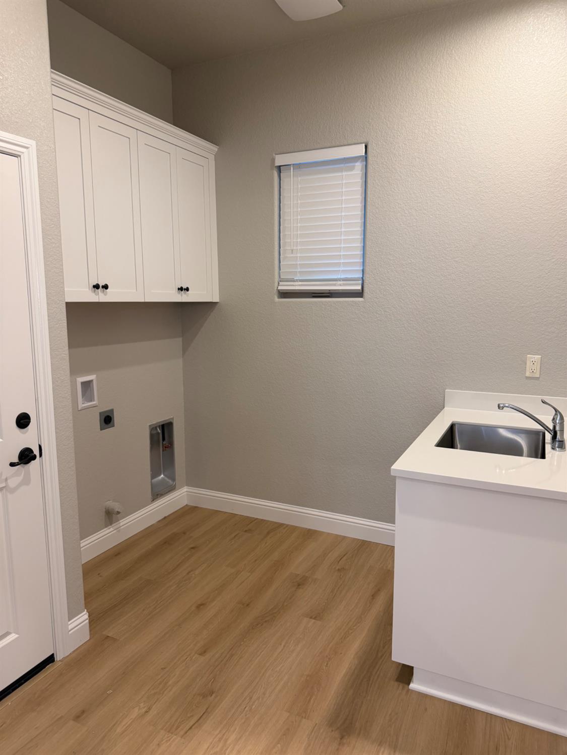 8698 N Privado Ct, Hilmar, CA 95324