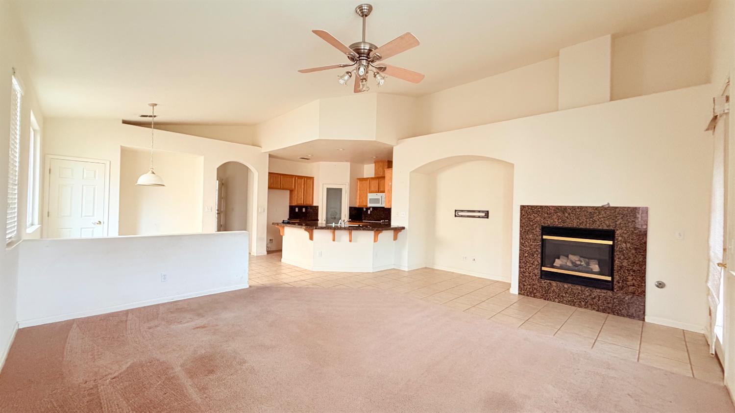 2518 clayridge Ct, Riverbank, CA 95367