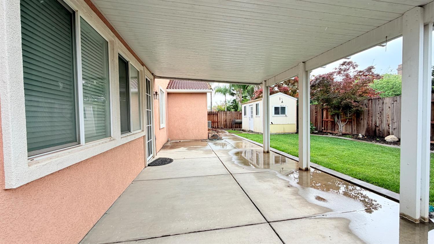 2518 clayridge Ct, Riverbank, CA 95367