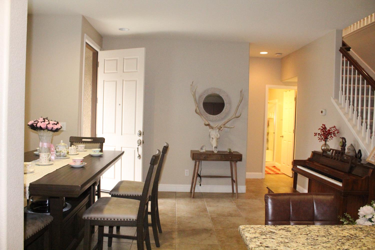 2532 Cottage Pointe Dr, Riverbank, CA 95367