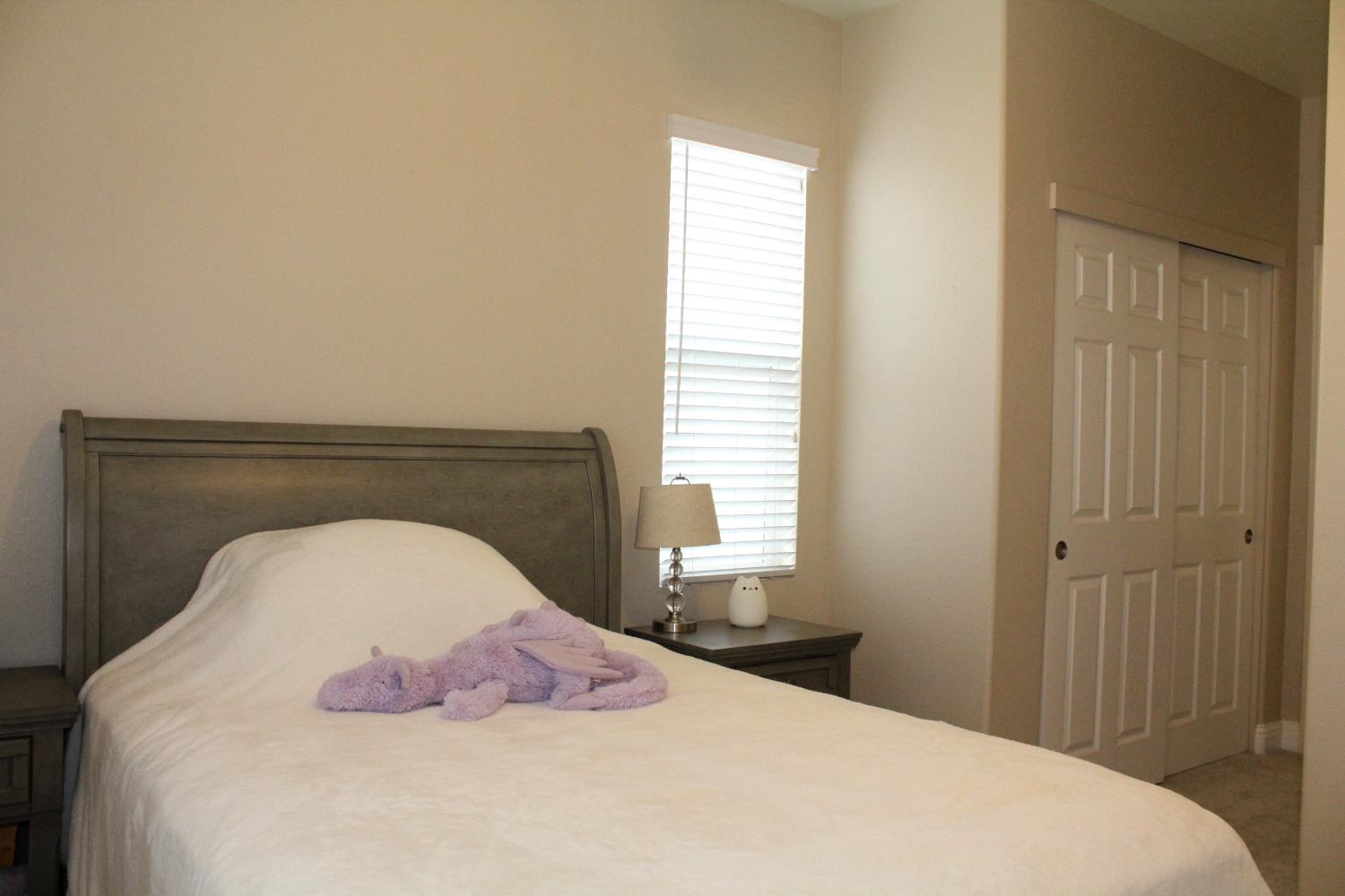 2532 Cottage Pointe Dr, Riverbank, CA 95367