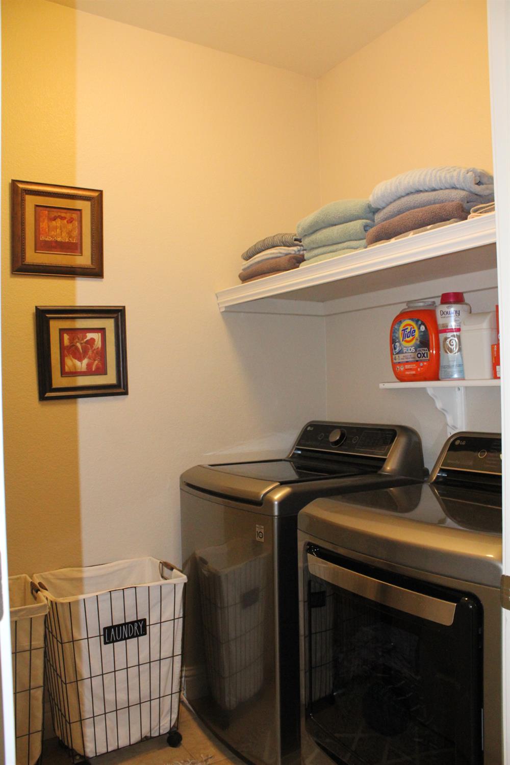 2532 Cottage Pointe Dr, Riverbank, CA 95367