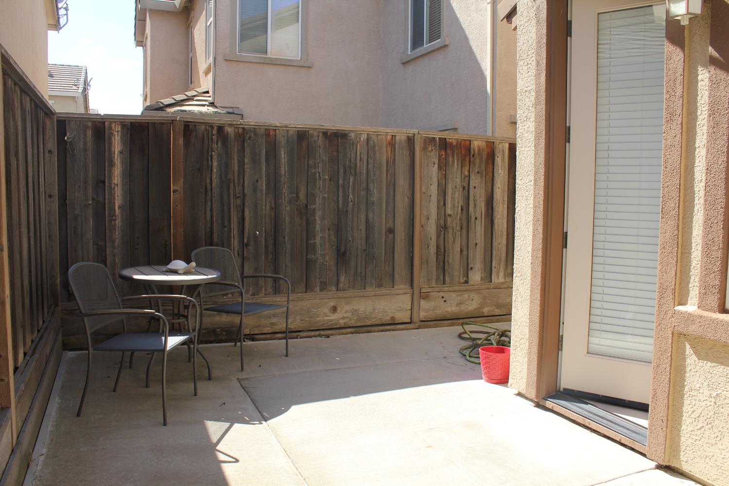 2532 Cottage Pointe Dr, Riverbank, CA 95367
