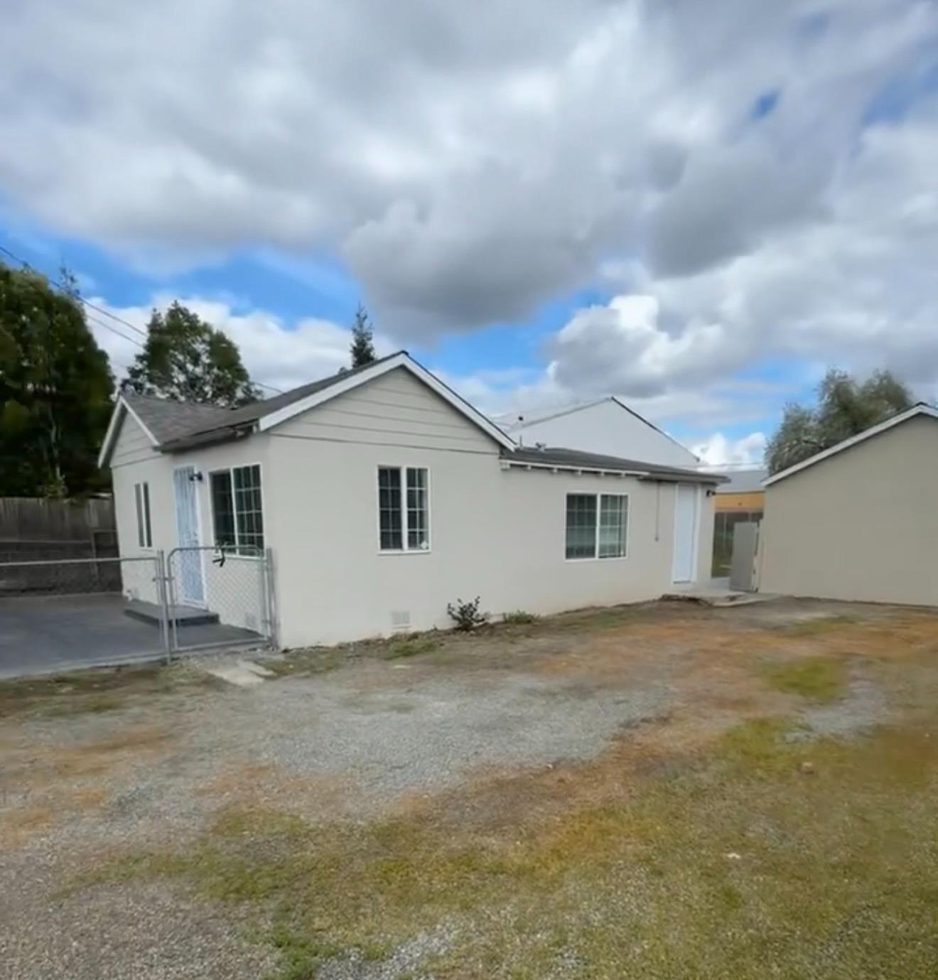 6360 Jackson Ave, Riverbank, CA 95367