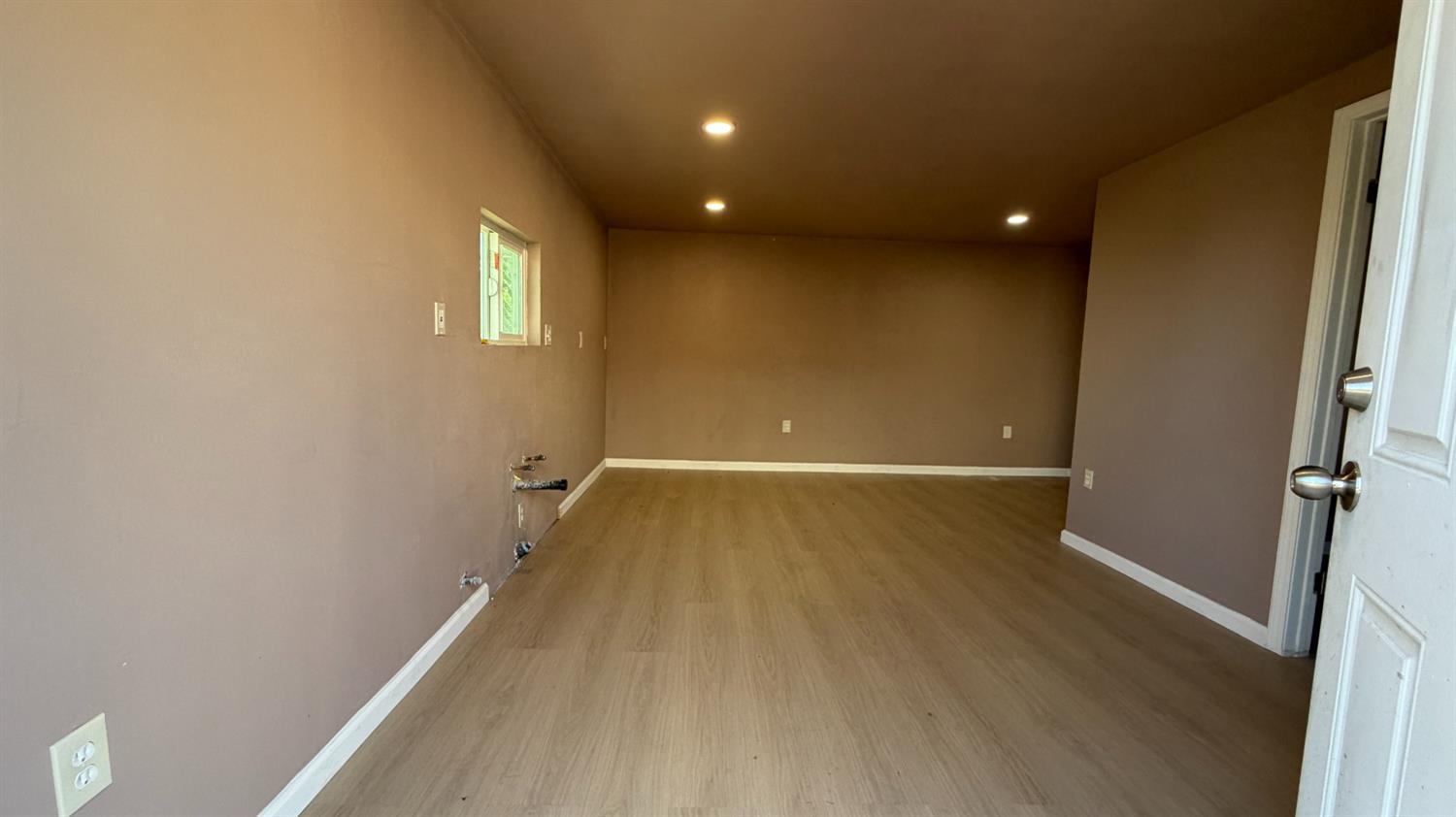 6360 Jackson Ave, Riverbank, CA 95367