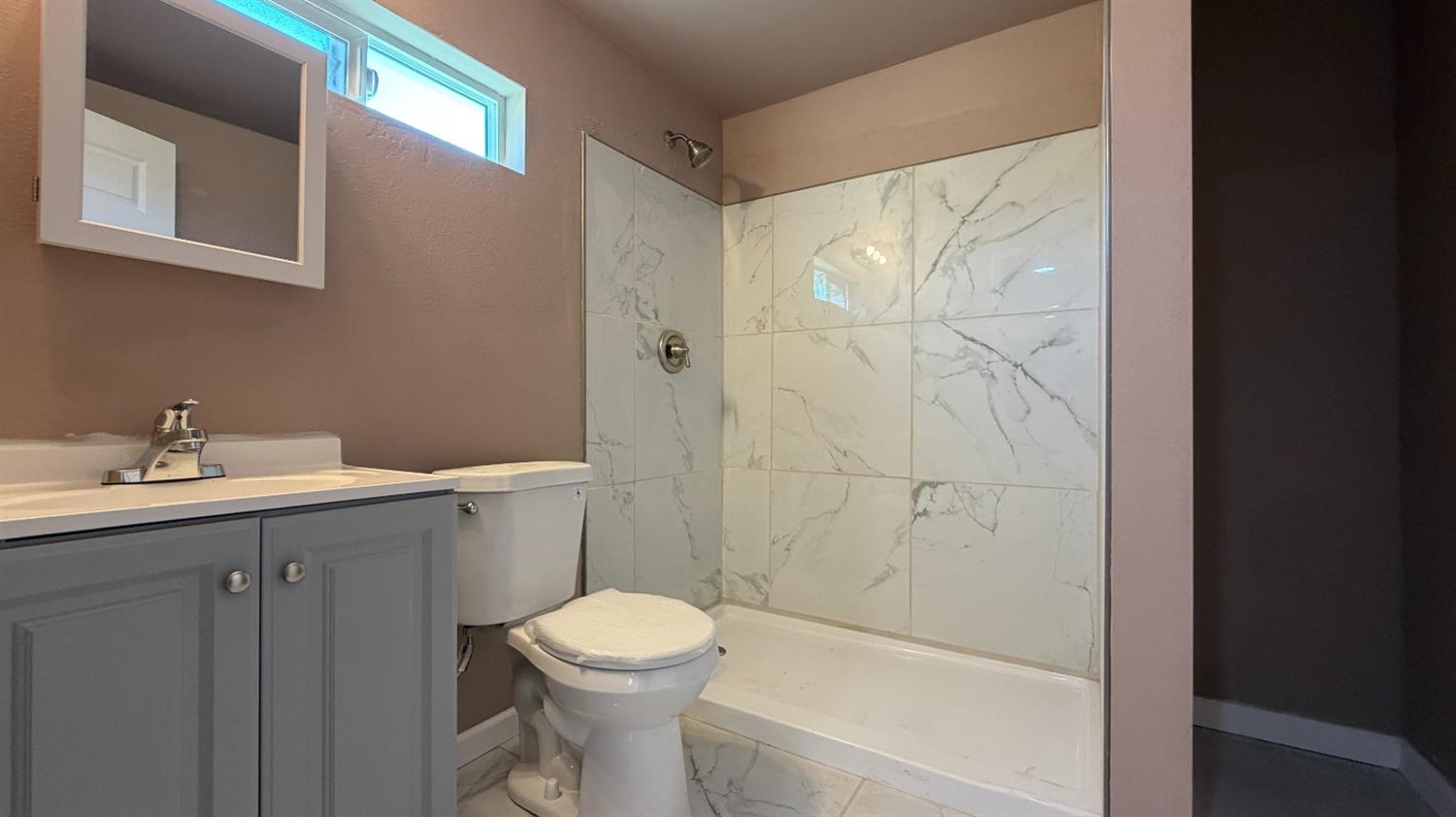 6360 Jackson Ave, Riverbank, CA 95367