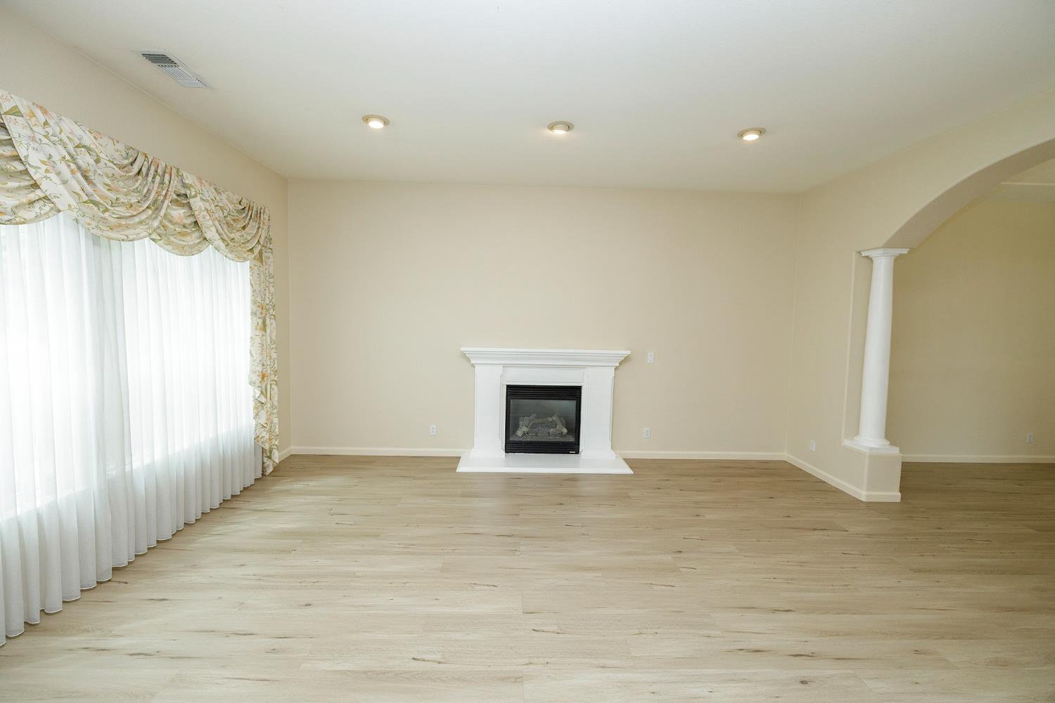 3513 Aristides Dr, Modesto, CA 95355