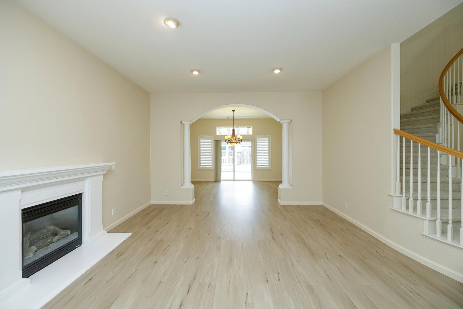 3513 Aristides Dr, Modesto, CA 95355