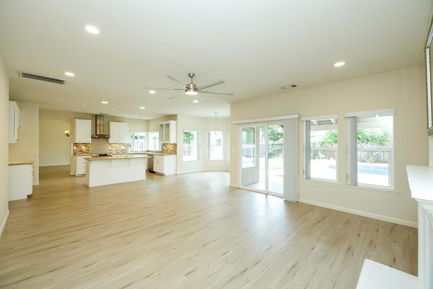 3513 Aristides Dr, Modesto, CA 95355