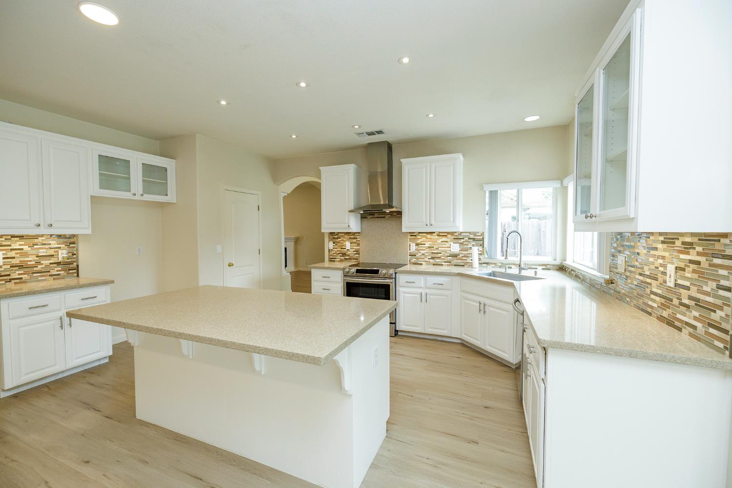 3513 Aristides Dr, Modesto, CA 95355