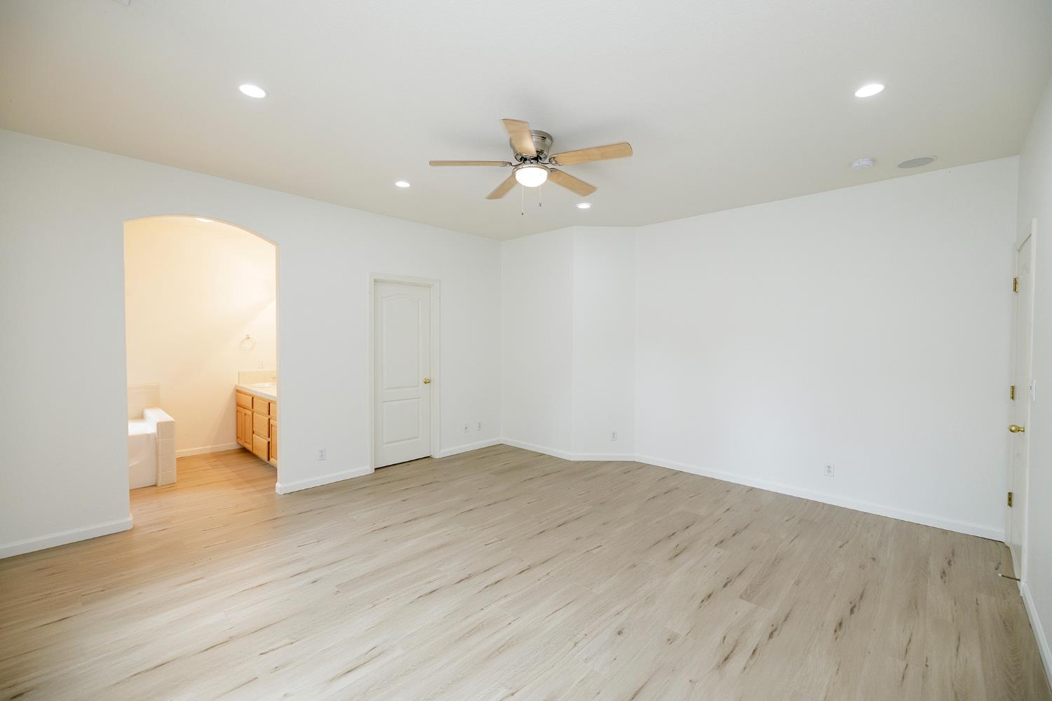 3513 Aristides Dr, Modesto, CA 95355