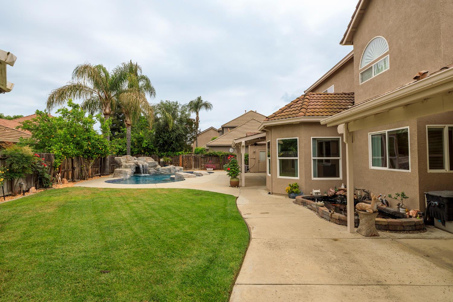 3513 Aristides Dr, Modesto, CA 95355