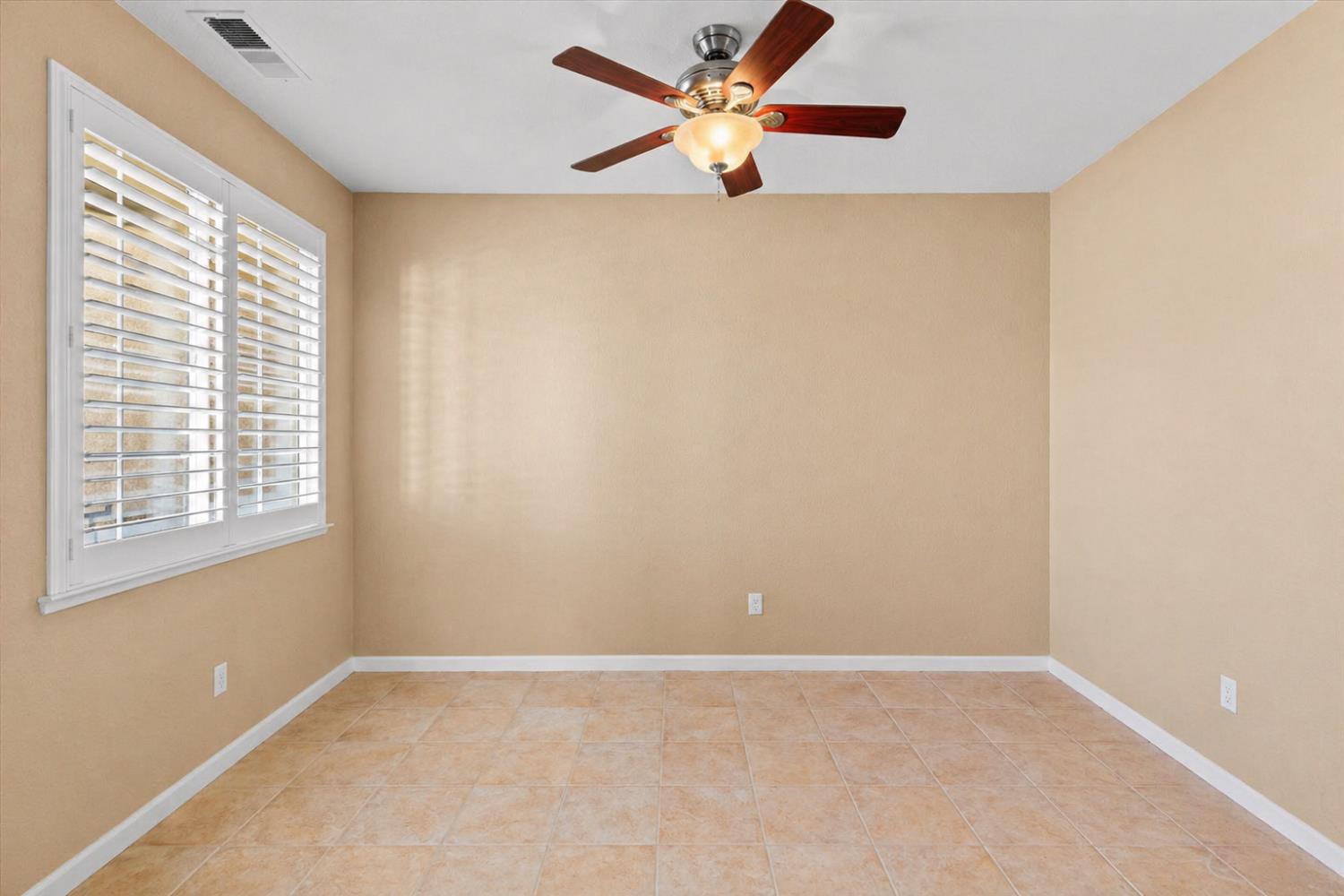 1924 Sunflower Ct, Modesto, CA 95356