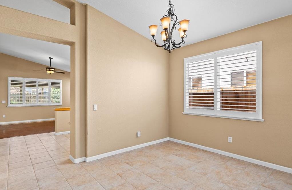 1924 Sunflower Ct, Modesto, CA 95356