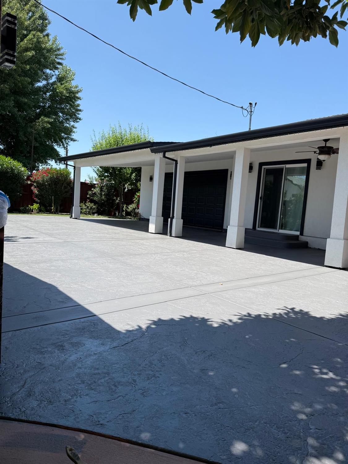 9293 Hillside Dr, Delhi, CA 95315