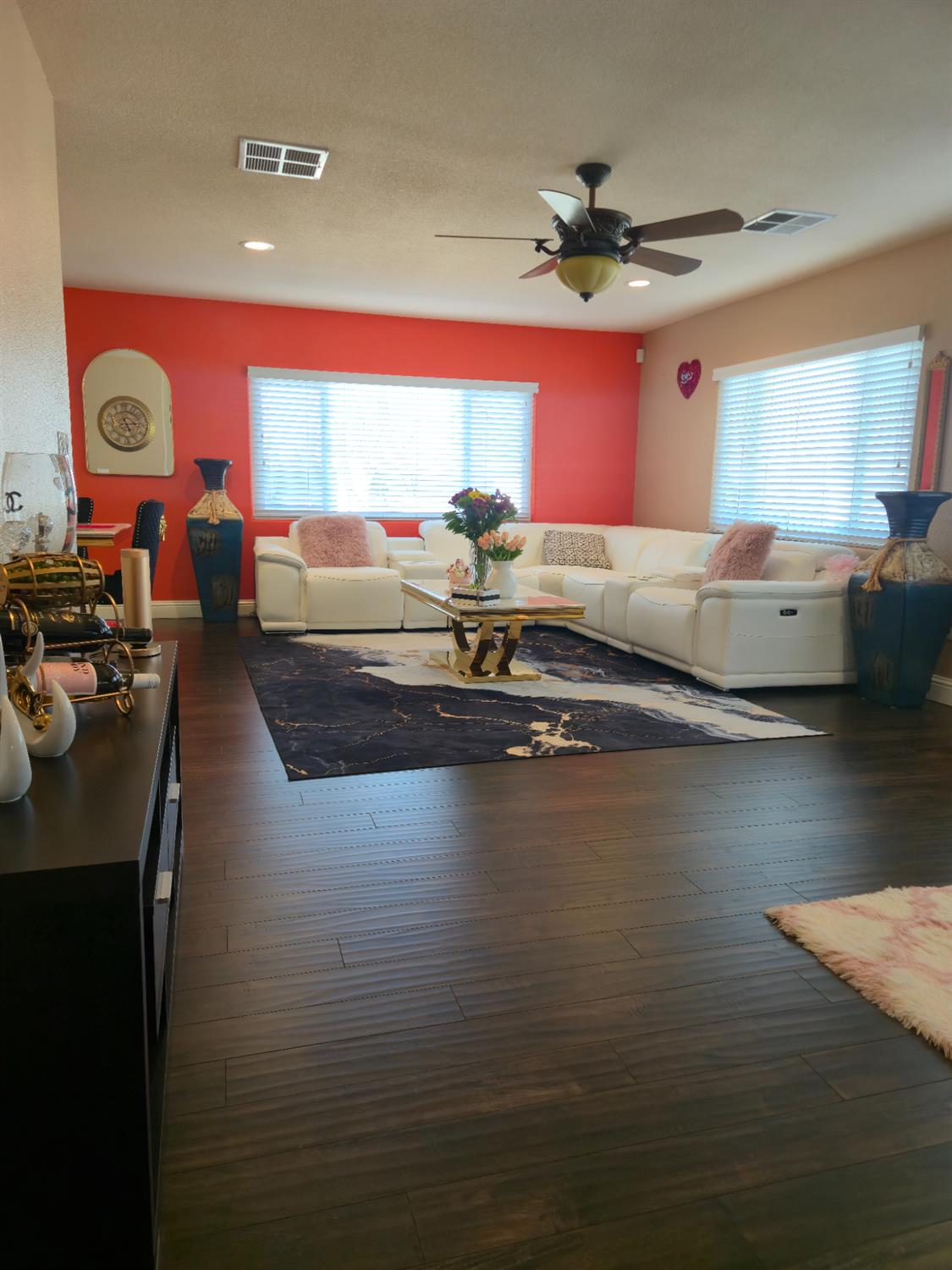 9293 Hillside Dr, Delhi, CA 95315