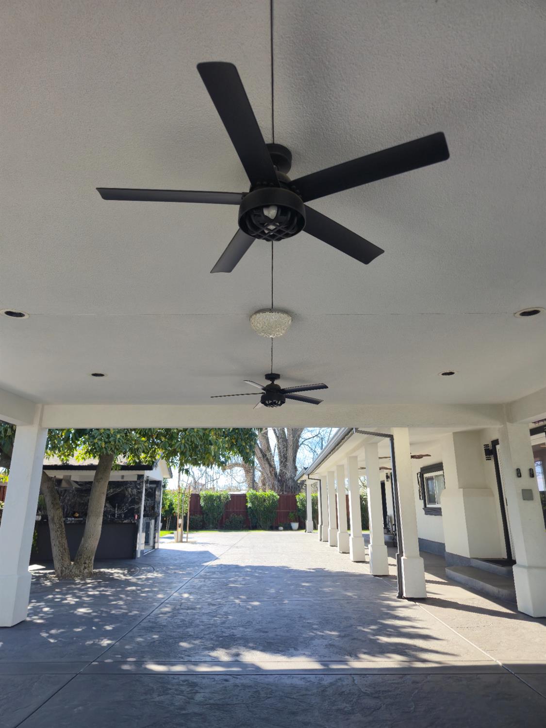 9293 Hillside Dr, Delhi, CA 95315