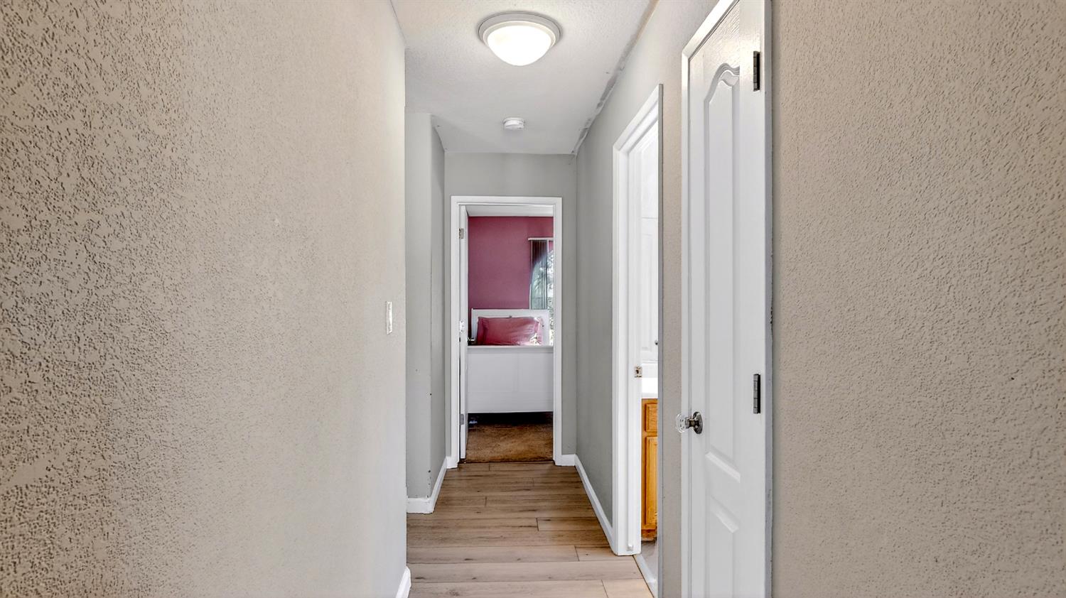 529 Fairmont Dr, Los Banos, CA 93635