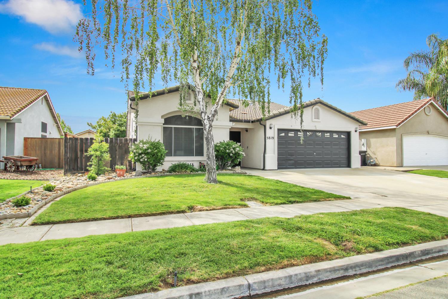 5819 Webb St, Riverbank, CA 95367