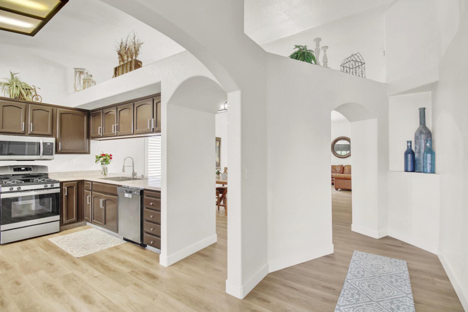 5819 Webb St, Riverbank, CA 95367