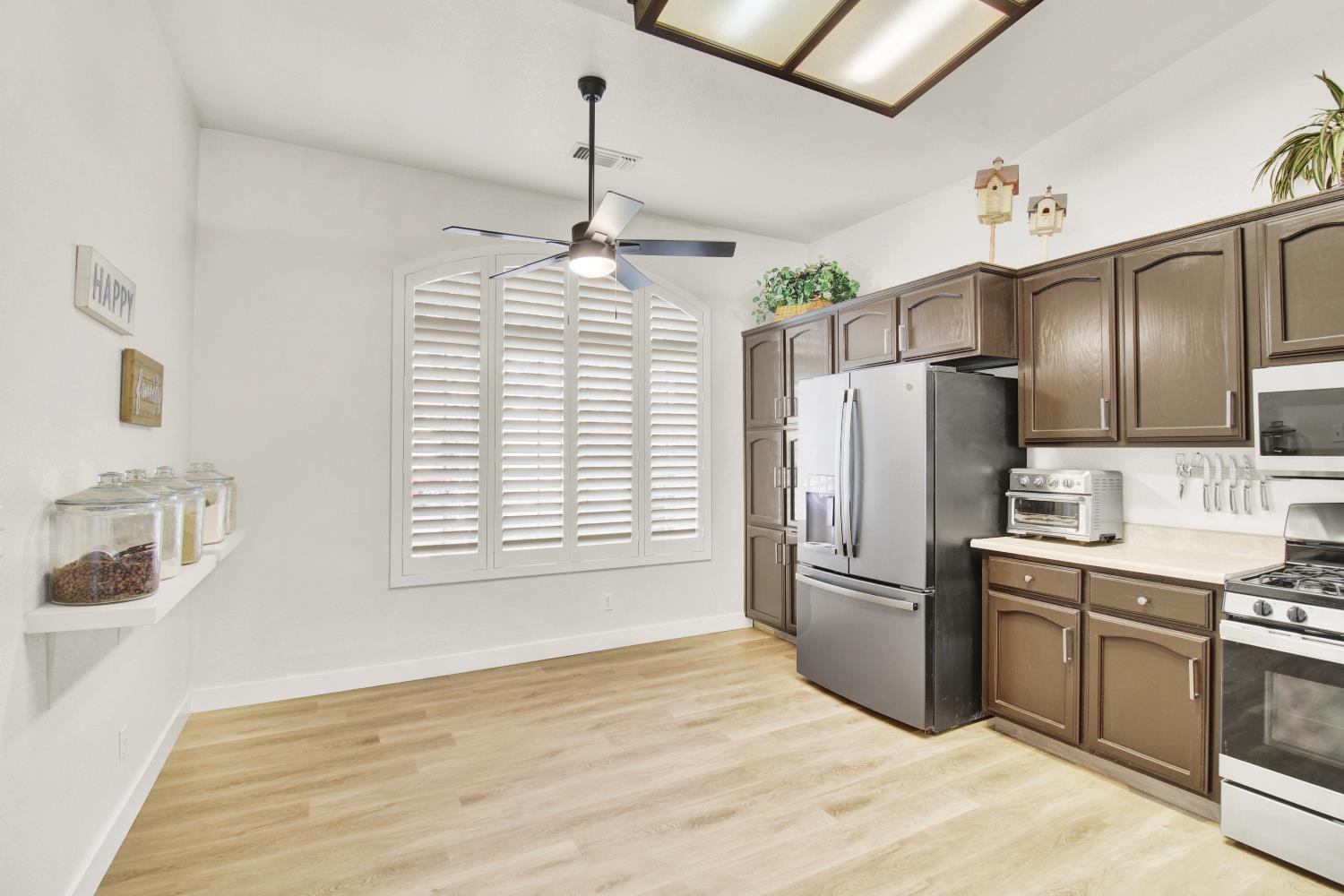 5819 Webb St, Riverbank, CA 95367
