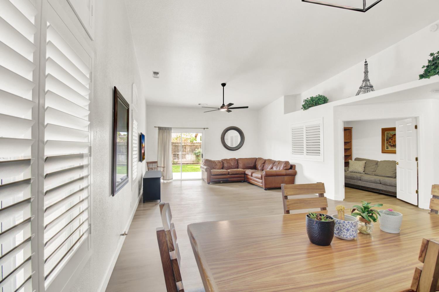 5819 Webb St, Riverbank, CA 95367