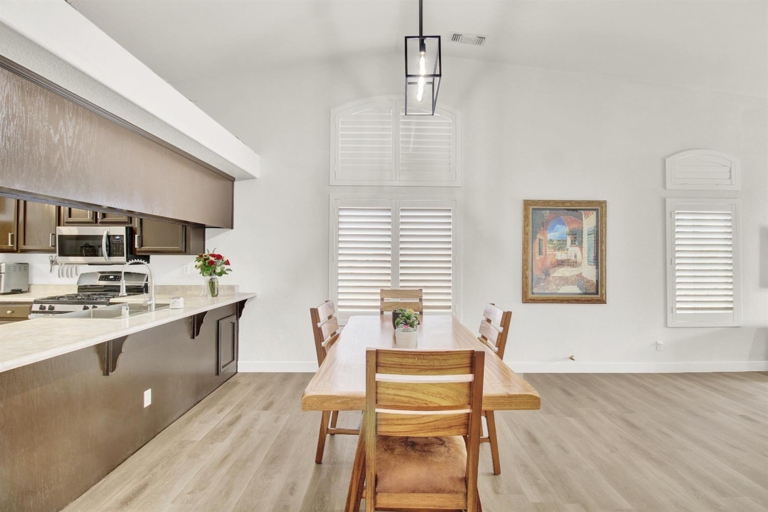 5819 Webb St, Riverbank, CA 95367