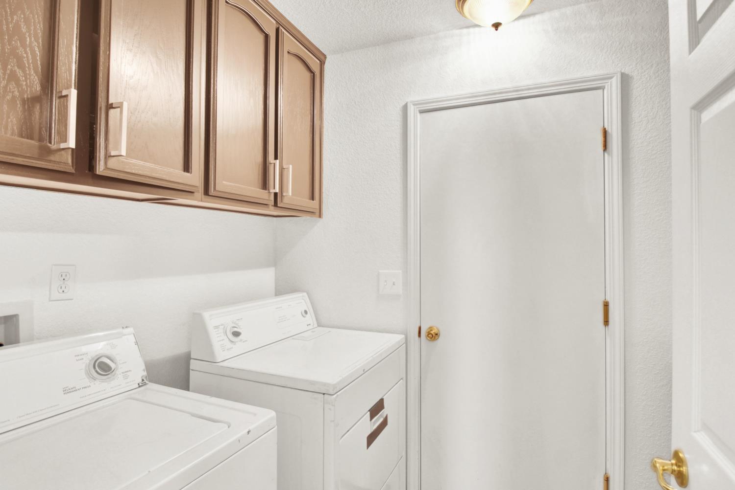 5819 Webb St, Riverbank, CA 95367