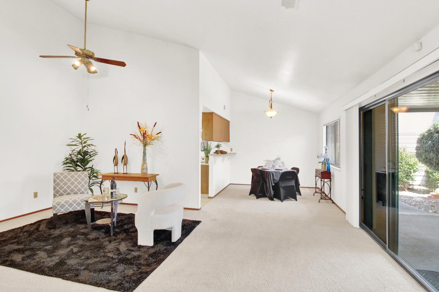 2204 Camborne Dr, Modesto, CA 95356