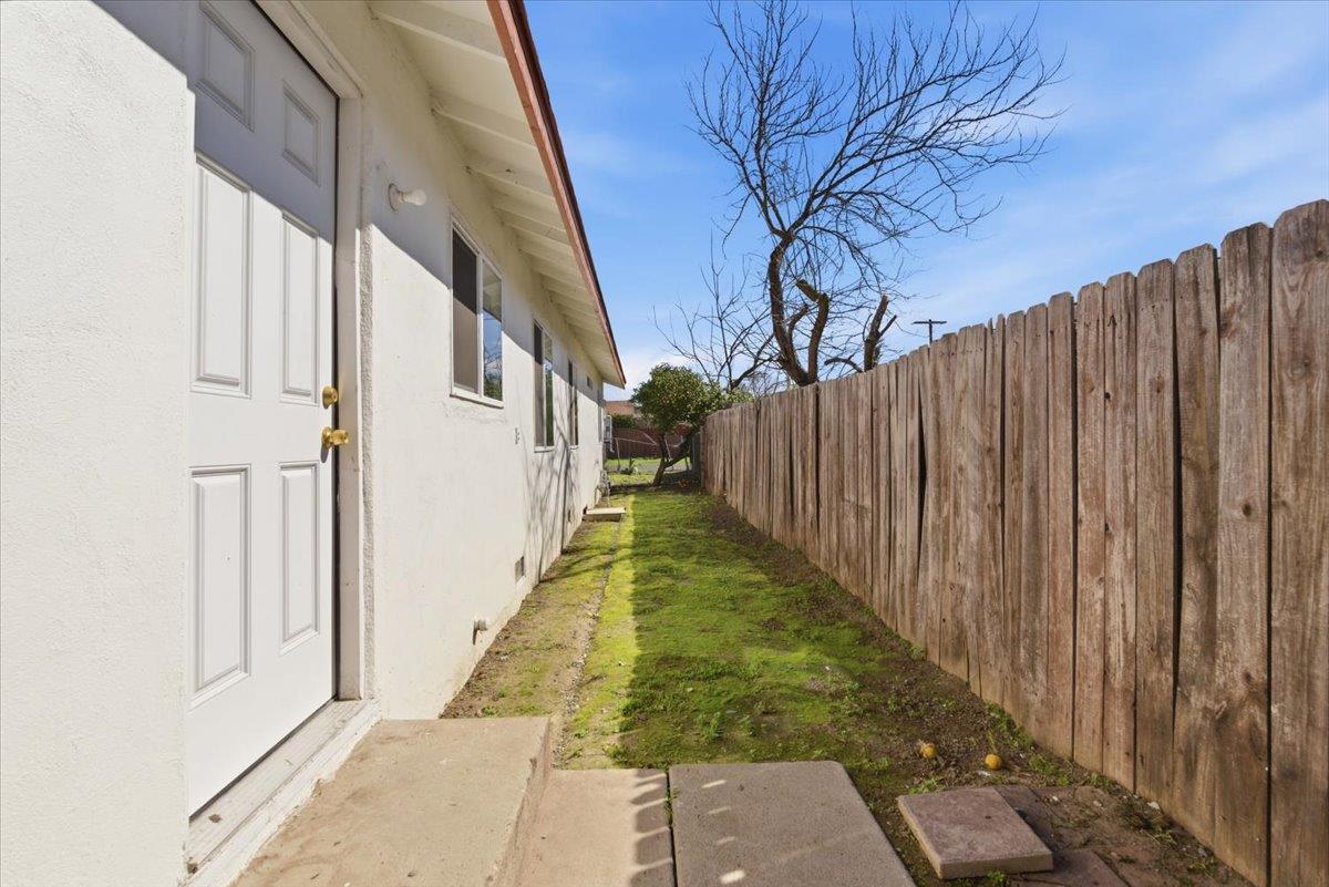 1708 Rouse Ave, Modesto, CA 95351