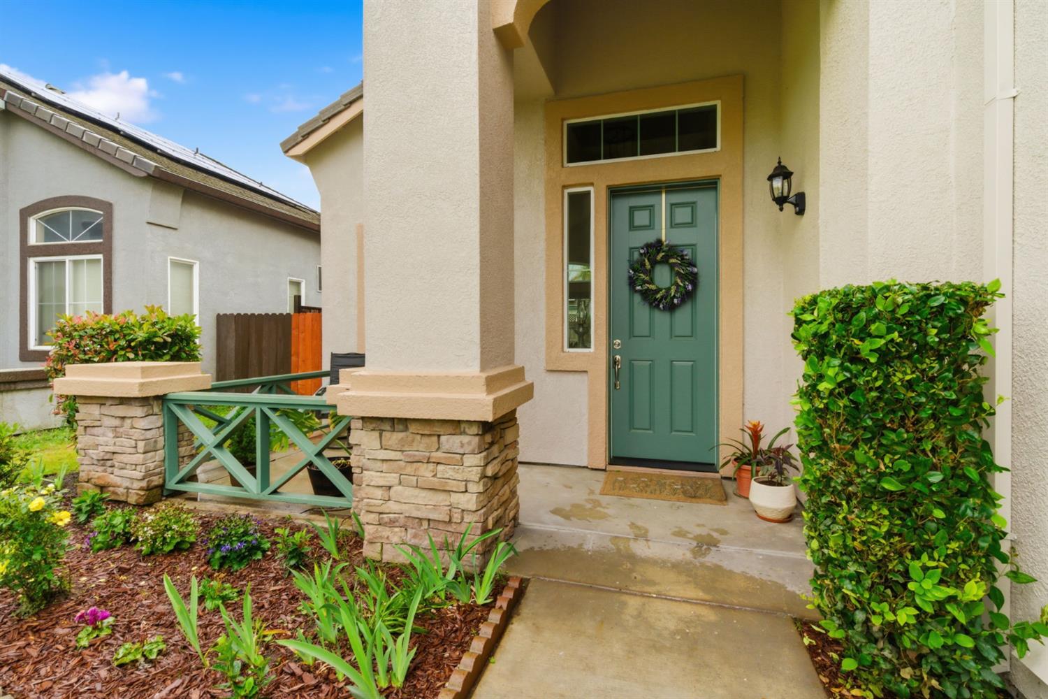 1754 Komenich Dr, Manteca, CA 95336