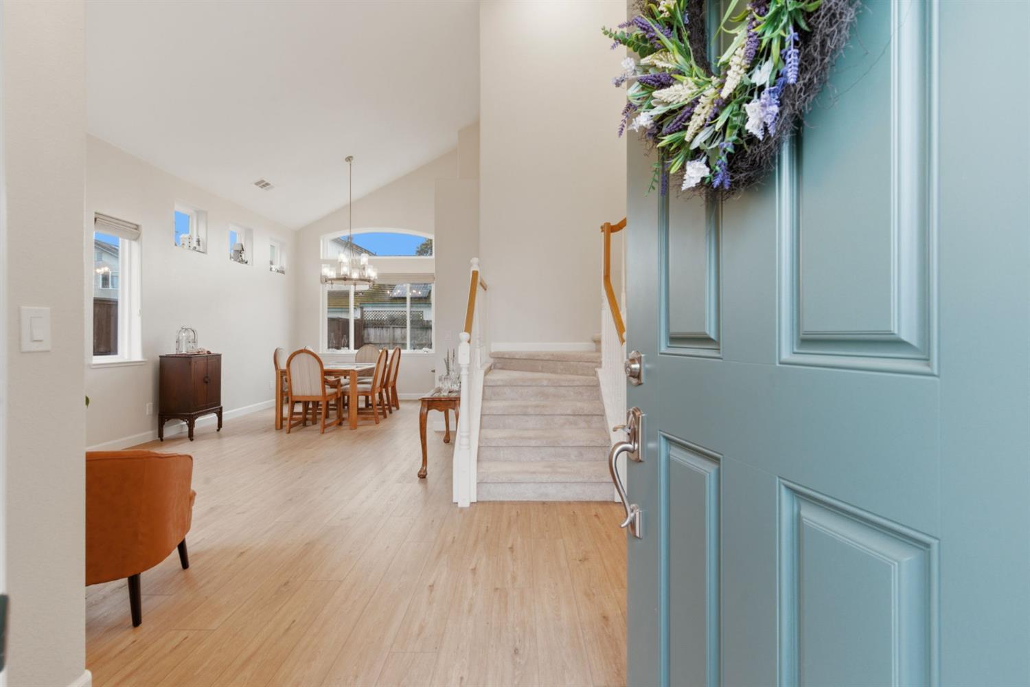 1754 Komenich Dr, Manteca, CA 95336