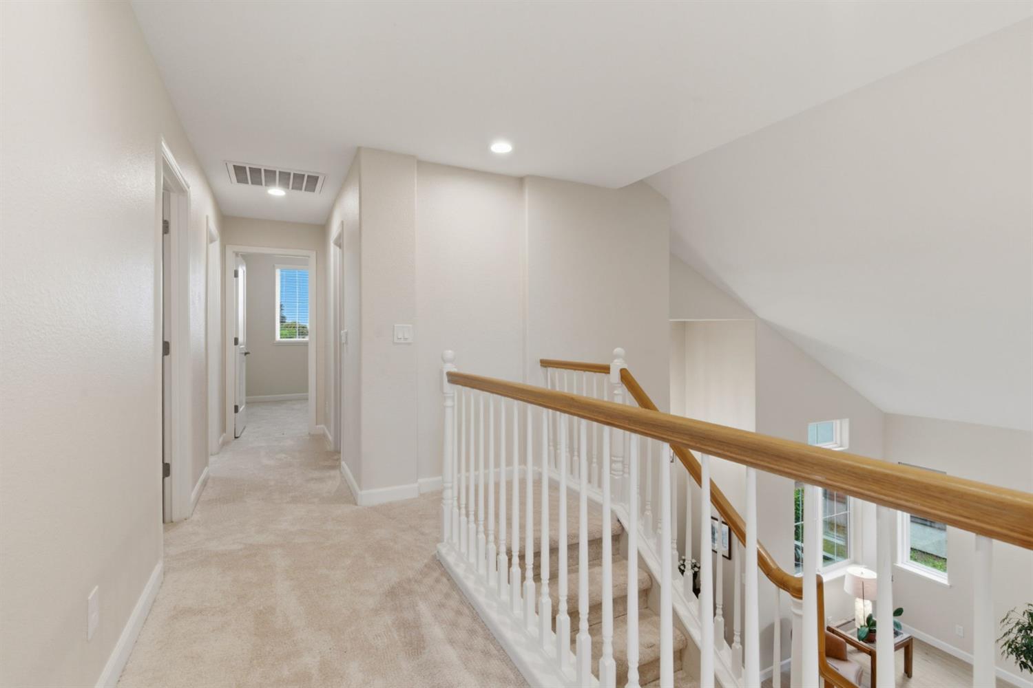 1754 Komenich Dr, Manteca, CA 95336