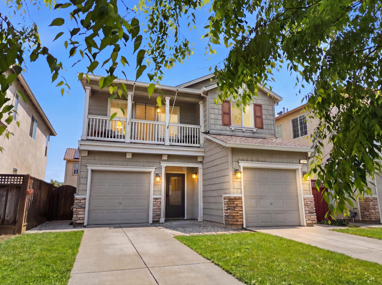 1574 Hearthsong Dr, Manteca, CA 95337