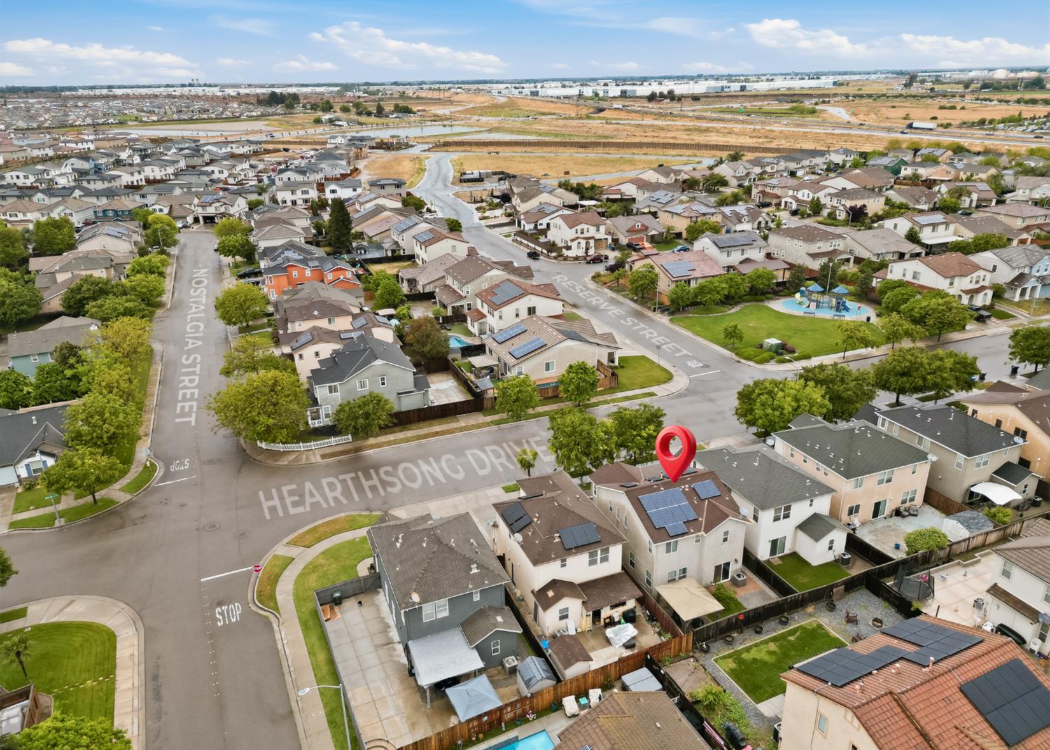 1574 Hearthsong Dr, Manteca, CA 95337