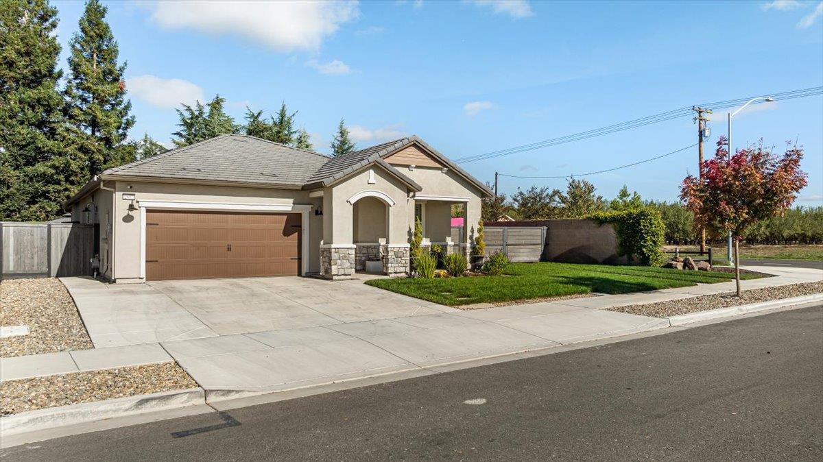 2897 Margot Ln, Turlock, CA 95382