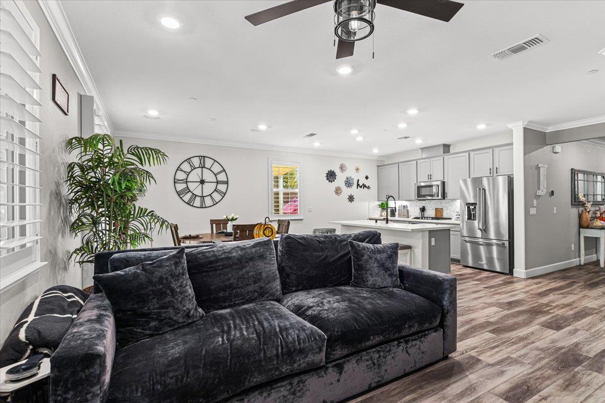 2897 Margot Ln, Turlock, CA 95382