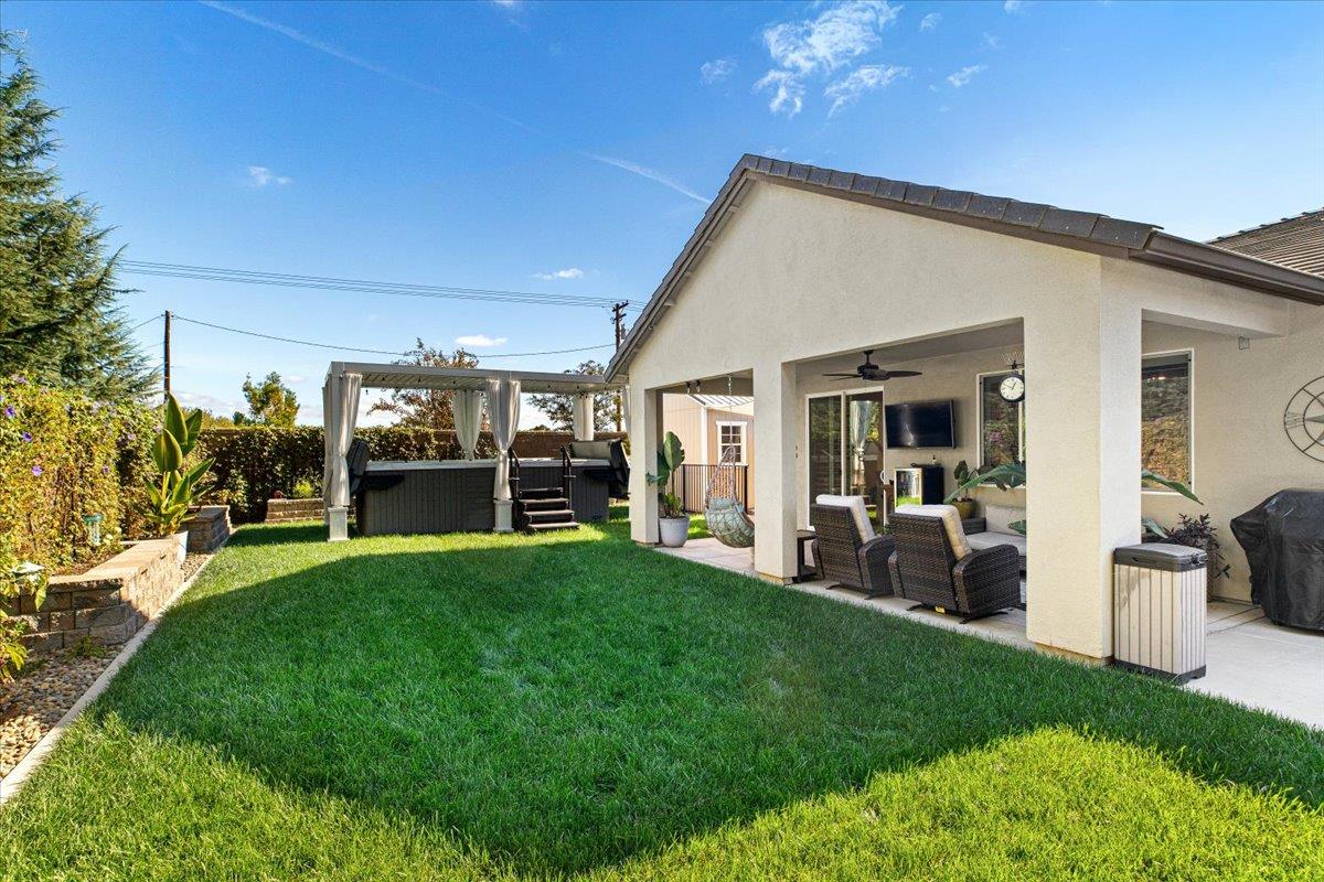 2897 Margot Ln, Turlock, CA 95382