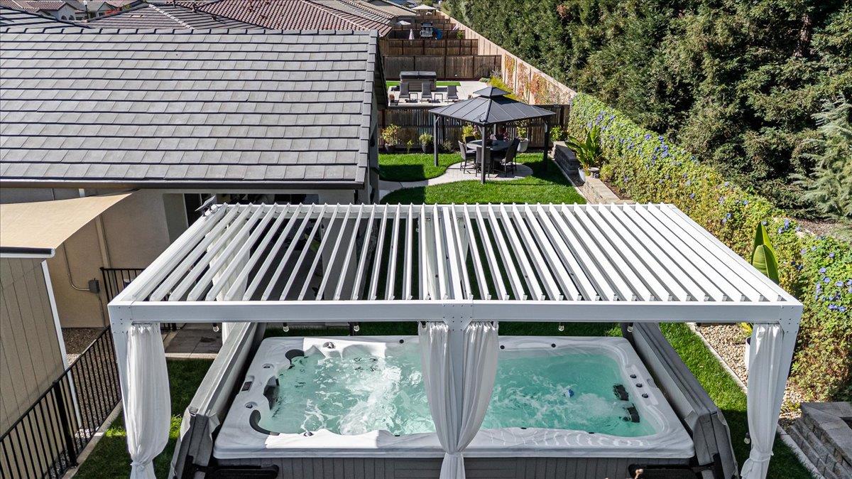 2897 Margot Ln, Turlock, CA 95382