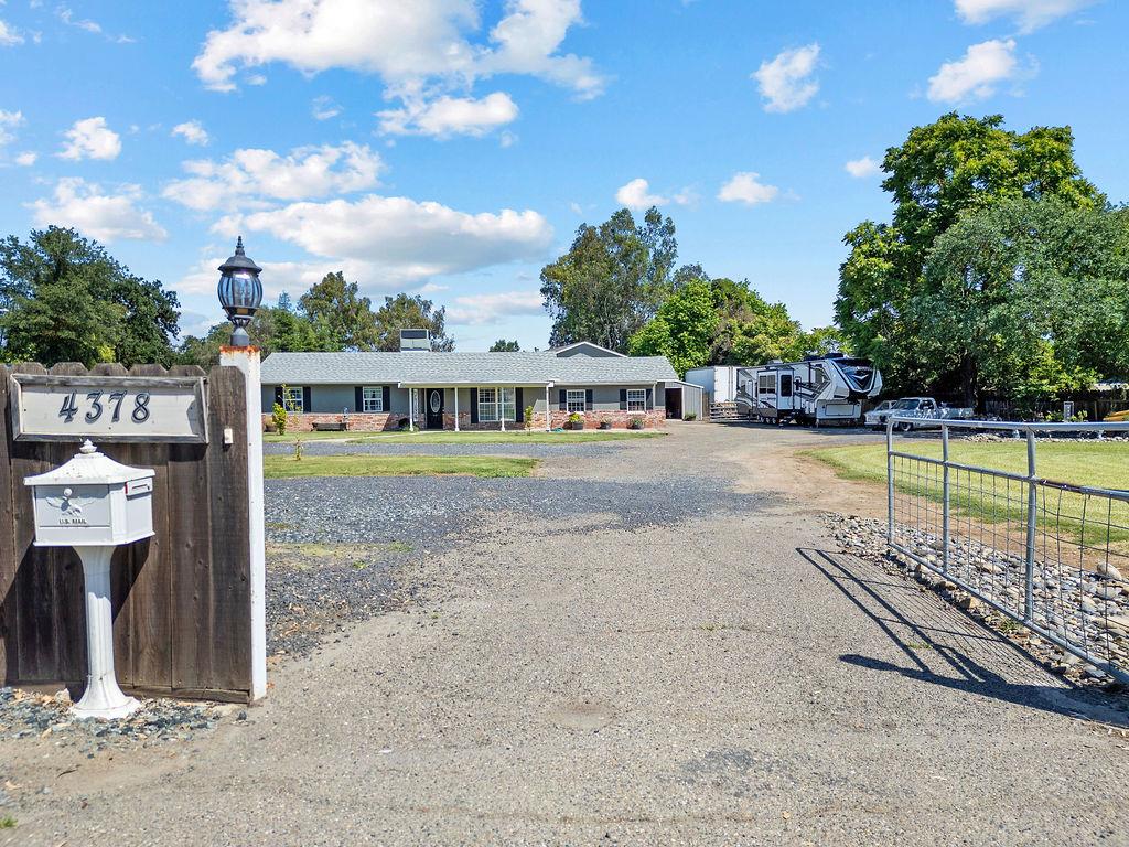 4378 Highway 108, Riverbank, CA 95367