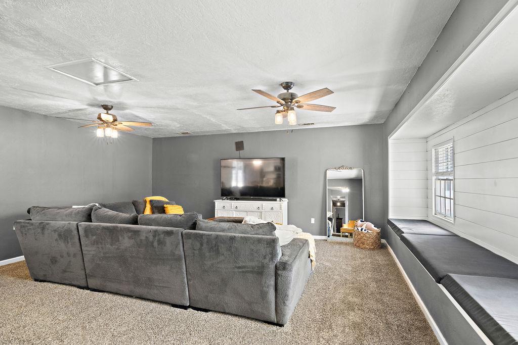 4378 Highway 108, Riverbank, CA 95367