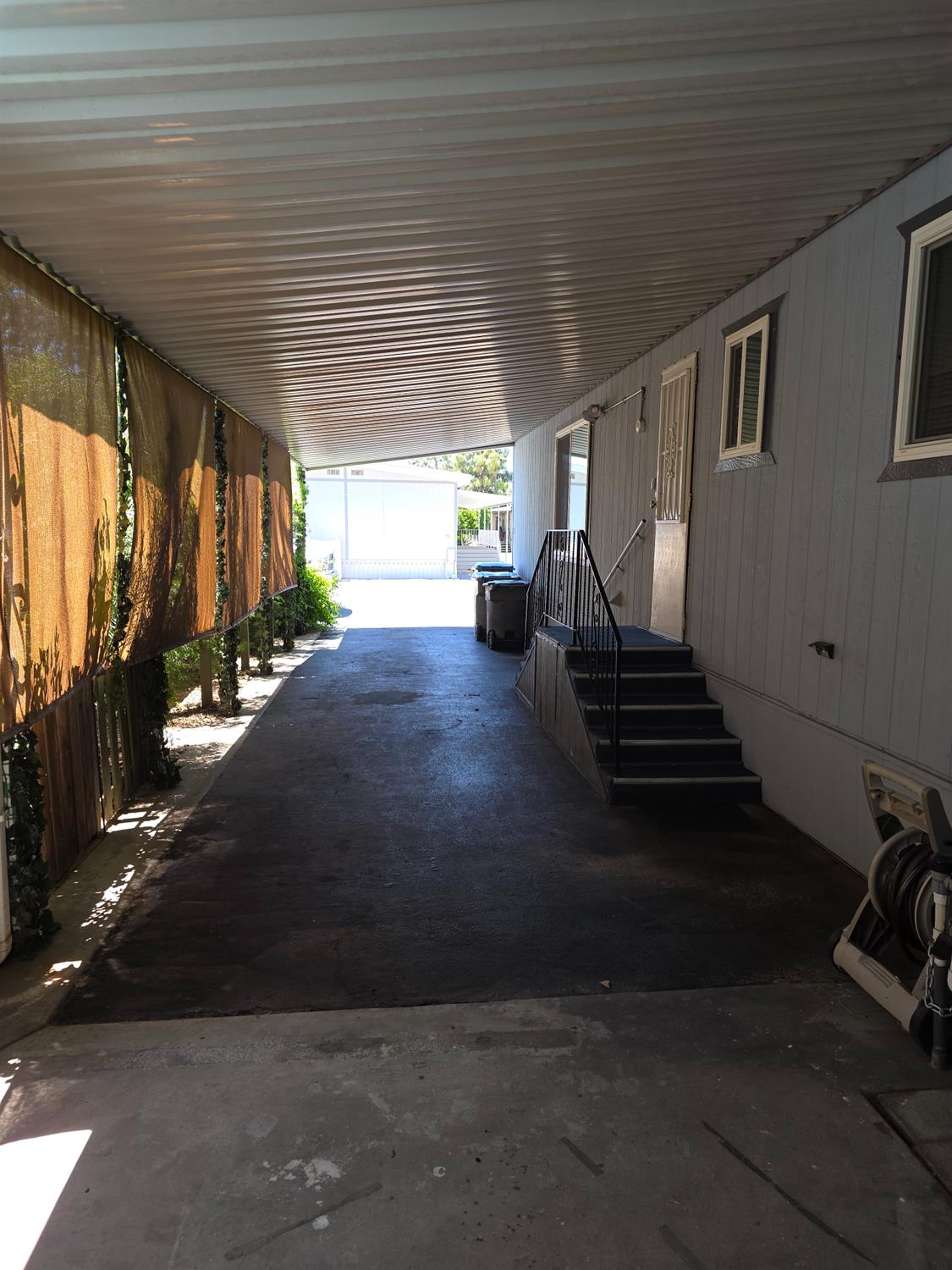 2706 W Ashlan Ave #25, Fresno, CA 93705