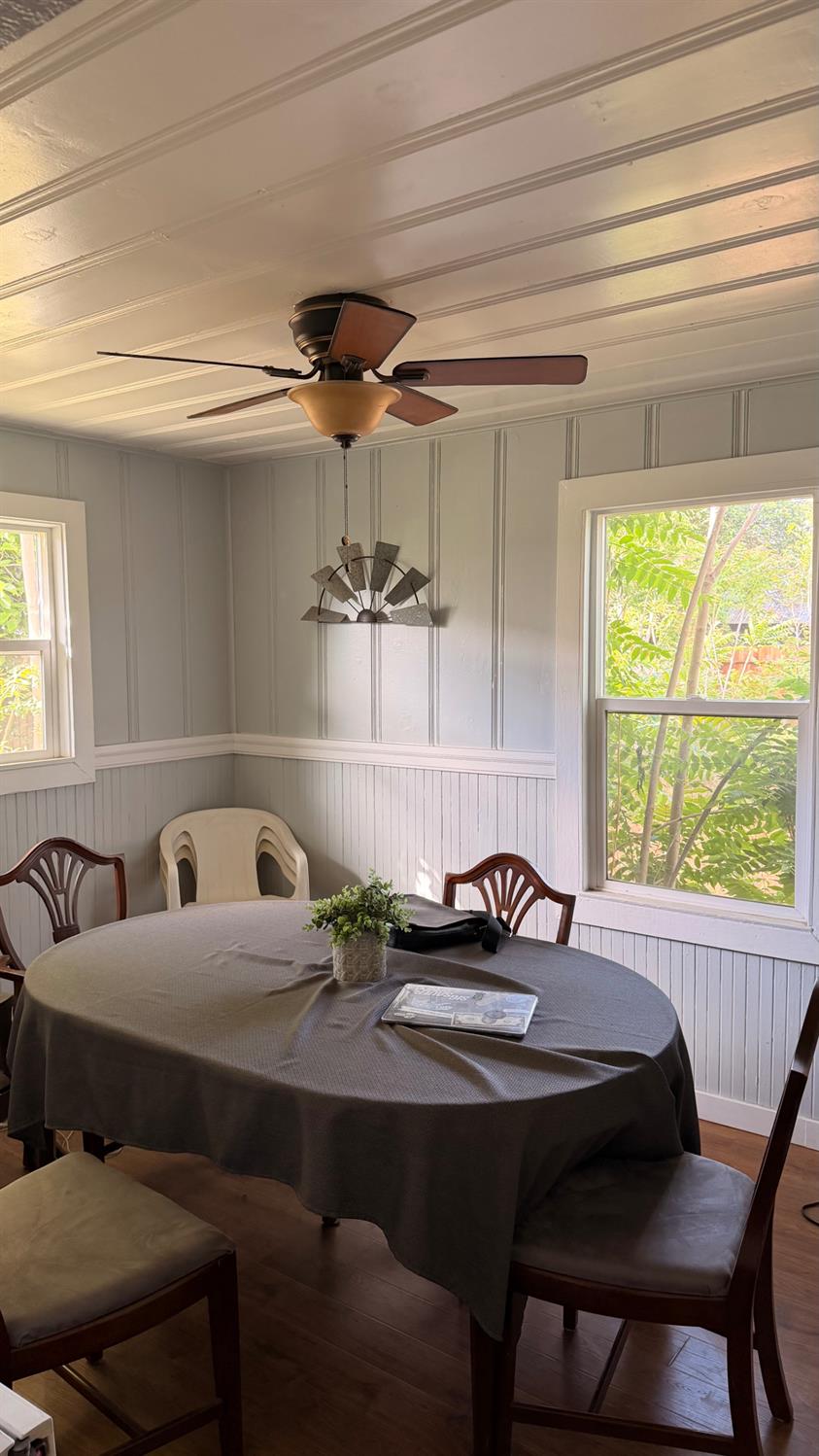 324 S Church Ave, Oakdale, CA 95361